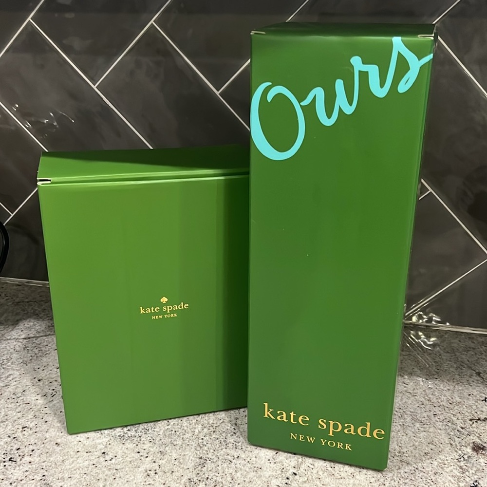 NIB! “Yours, Mine, Ours” Kate Spade wine glass and decanter set.